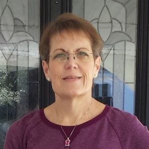 Meet your Posher, Alicia